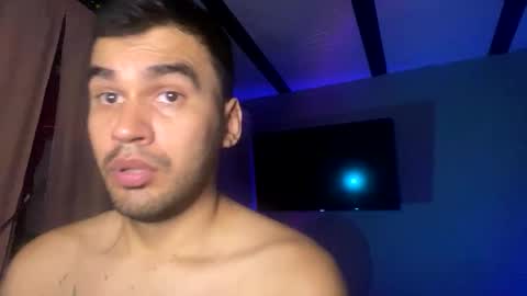 Snapshot of hamiltong12 chatting on October 2025 11:49:01 PM hamiltong12 online show from October 2025 11:49:01 PM