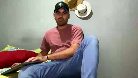 Snapshot of hamiltong12 chatting on November 2025 05:29:02 AM hamiltong12 online show from November 2025 05:29:02 AM