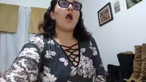 Snapshot of hammer9247 chatting on October 2025 10:44:01 PM hammer9247 online show from October 2025 10:44:01 PM