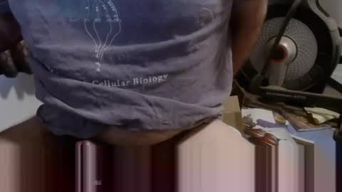 Snapshot of hamstercockrick chatting on March 2025 01:29:01 PM hamstercockrick online show from March 2025 01:29:01 PM