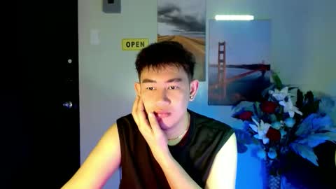 Dem online show from October 2025 03:59:02 AM