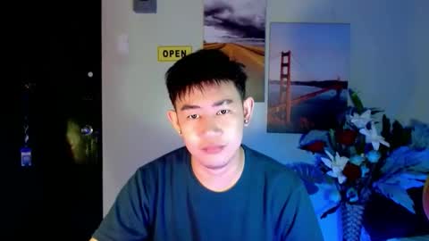 Dem online show from October 2025 09:02:01 PM