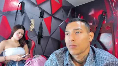 Snapshot of hana_and_zeta chatting on October 2025 12:08:02 PM Hana and Zeta online show from October 2025 12:08:02 PM