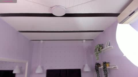 hanaahquinn online show from October 2025 11:40:01 AM