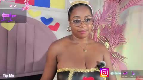 hanaahquinn online show from June 2026 11:36:02 AM