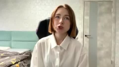 Luna online show from October 2025 06:33:01 AM