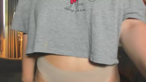 Snapshot of hanahwoods chatting on February 2025 02:15:02 AM hanahwoods online show from February 2025 02:15:02 AM