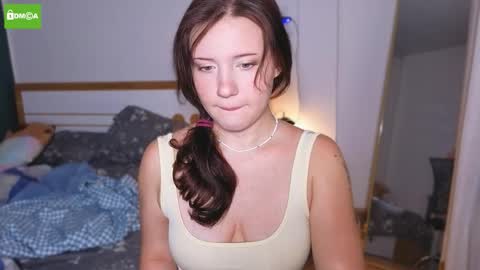 Snapshot of hanahwoods chatting on September 2025 07:52:01 PM hanahwoods online show from September 2025 07:52:01 PM