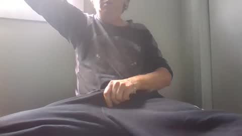 Snapshot of hand_ball_32 chatting on March 2026 01:53:01 AM hand_ball_32 online show from March 2026 01:53:01 AM