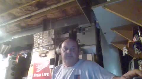 Snapshot of handiemanhere chatting on November 2025 03:31:01 AM naked man online show from November 2025 03:31:01 AM