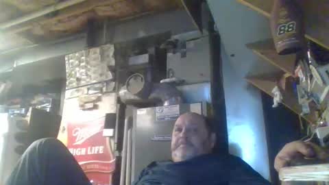 Snapshot of handiemanhere chatting on November 2025 03:34:01 AM naked man online show from November 2025 03:34:01 AM