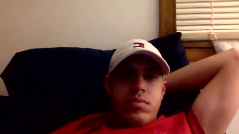 handsome01_ online show from January 2026 05:11:02 AM