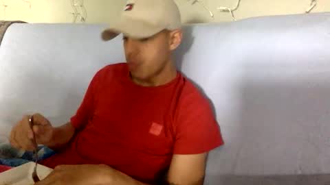 handsome01_ online show from January 2026 05:39:01 PM