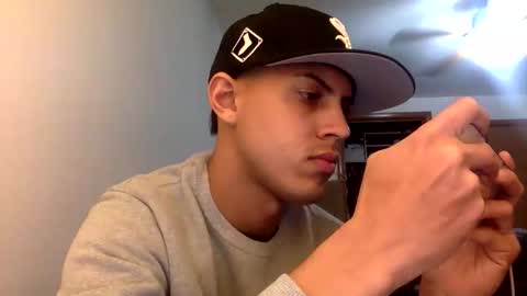 handsome01_ online show from February 2026 02:15:02 AM