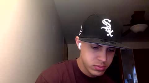 handsome01_ online show from February 2026 10:24:02 PM