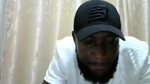 handsome king online show from December 2024 08:58:02 PM