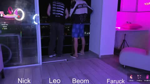 Snapshot of handsomeboys19 chatting on September 2025 02:11:01 AM leonardfarrucknick and otis online show from September 2025 02:11:01 AM