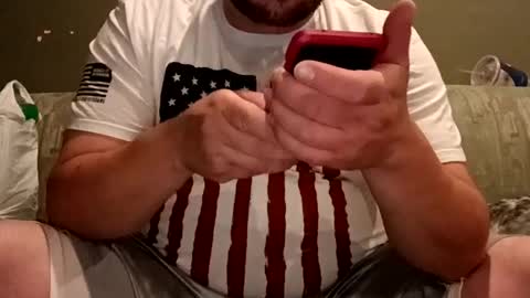 Handsomedaddy198923 online show from June 2026 07:24:02 AM