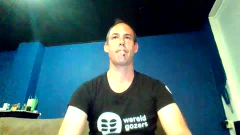 handsomeguy4ever online show from October 2025 06:50:01 PM