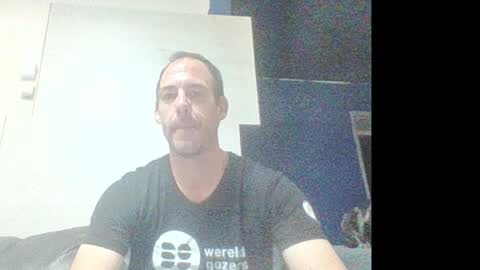 handsomeguy4ever online show from October 2025 09:02:02 PM