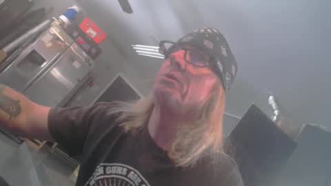 Snapshot of handyman5303 chatting on January 2025 06:34:02 PM Handystudman online show from January 2025 06:34:02 PM