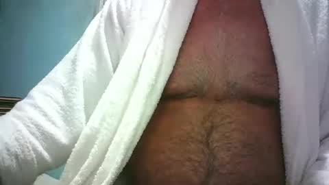 Snapshot of handymanforyou177322 chatting on April 2026 10:23:02 PM handymanforyou177322 online show from April 2026 10:23:02 PM