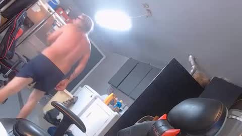 Snapshot of handystud33 chatting on September 2025 05:27:01 PM handystud33 online show from September 2025 05:27:01 PM