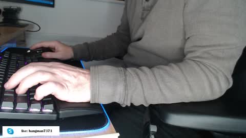 Hangman online show from January 2025 05:00:02 PM