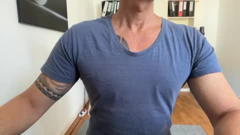 hanky online show from September 2025 10:09:01 AM