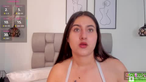 hanna__evans_ online show from April 2026 11:08:01 AM