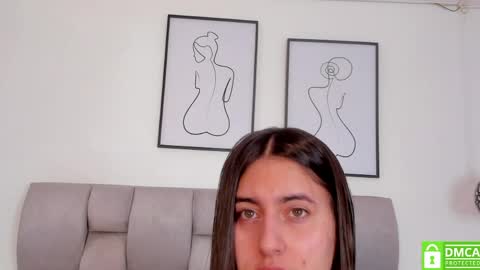 hanna__evans_ online show from April 2026 10:59:01 AM