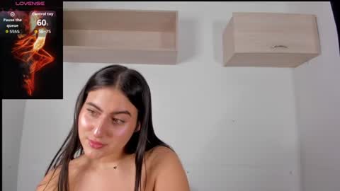 hanna__evans_ online show from June 2026 11:34:01 AM