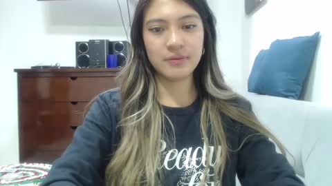 Snapshot of hanna__jones7 chatting on March 2026 01:06:02 AM Hanna online show from March 2026 01:06:02 AM