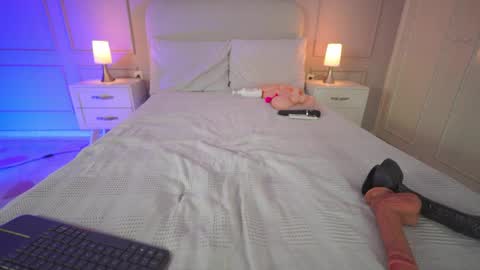 Snapshot of hanna__w chatting on March 2026 03:23:01 AM hanna online show from March 2026 03:23:01 AM