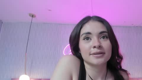 Snapshot of hanna_bastian_vc chatting on October 2025 04:27:02 PM hanna_bastian_vc online show from October 2025 04:27:02 PM