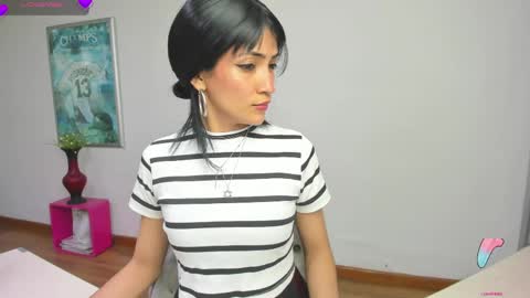 Sara online show from May 2026 09:01:01 PM