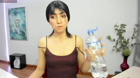 Sara online show from May 2026 08:50:02 PM