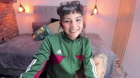 Hanna clark online show from May 2026 03:18:01 PM