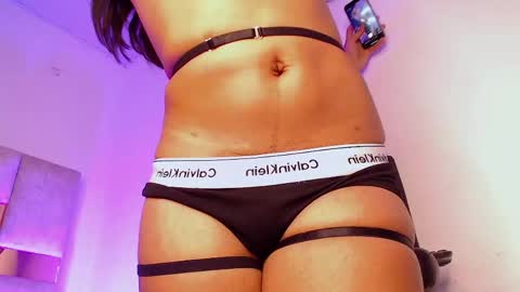 H A N A FOXX online show from May 2026 05:45:02 AM