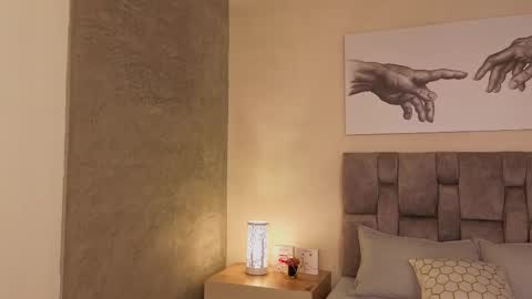 Snapshot of hanna_gatess chatting on March 2026 12:12:02 PM ANA online show from March 2026 12:12:02 PM