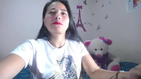 Snapshot of hanna_girl21 chatting on May 2026 12:16:01 AM HANNA online show from May 2026 12:16:01 AM