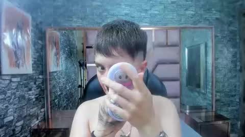 Snapshot of hanna_hott11 chatting on June 2026 02:00:01 AM Hanna online show from June 2026 02:00:01 AM