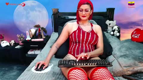 Snapshot of hanna_luna chatting on January 2025 07:15:02 AM Hanna online show from January 2025 07:15:02 AM