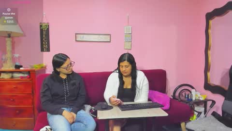 Hanna online show from November 2025 01:00:02 PM