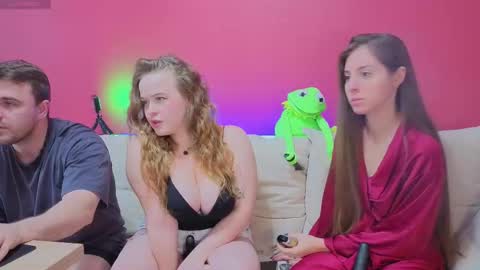 hanna montanas online show from November 2025 11:10:02 AM