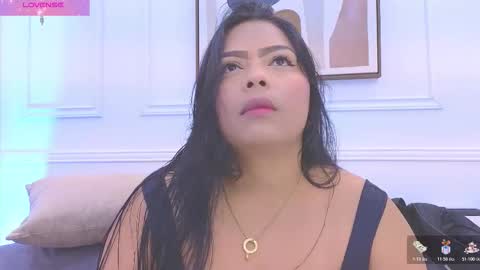 HANNA SOFIA online show from March 2026 10:28:02 AM