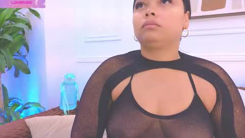 HANNA SOFIA online show from April 2026 10:30:01 AM