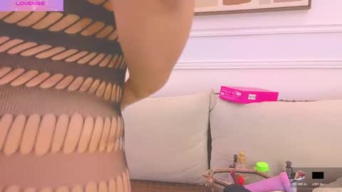 HANNA SOFIA online show from May 2026 10:53:01 AM