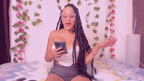 Snapshot of hanna_steyl__ chatting on September 2025 06:18:02 PM hanna_steyl__ online show from September 2025 06:18:02 PM