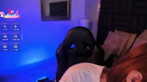 Hanna  online show from October 2025 08:32:02 PM